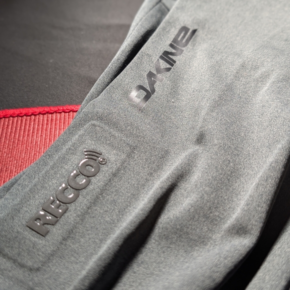 Dakine Cruzier 3L- Snowboard/Ski Pant Charcoal and Black - Picture 3 of 4